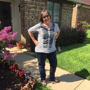 Meet your Posher, Debbie